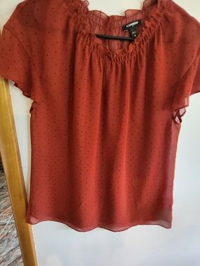 Express Rust Red Dot Short Flutter Sleeve Blouse